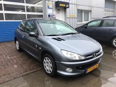 Peugeot 206 - 1.4 Génération 2009 Nw APK Nieuwstaat Grijs