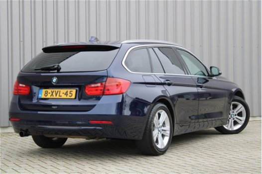 BMW 3-serie Touring - 320i Sportline Aut8 [ panoramadak navi prof. sportstoelen ] 184 PK - 1