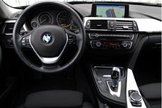 BMW 3-serie Touring - 320i Sportline Aut8 [ panoramadak navi prof. sportstoelen ] 184 PK