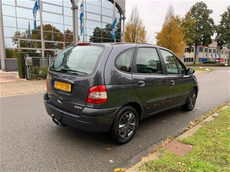 Renault Scénic - 1.6-16V Expression Sport 1 jaar apk - 1