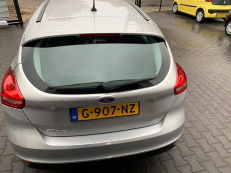 Ford Focus - 1