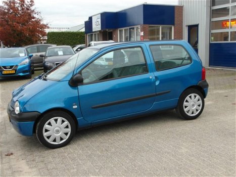 Renault Twingo - 1.2-16V Emotion - Airco - Elektr. ramen - winterbanden - 1