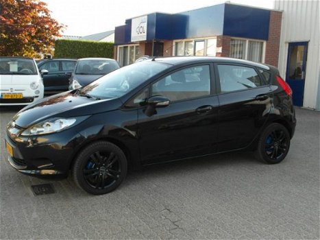 Ford Fiesta - 1.25 Limited - Airco - LMV - Winterbanden - 1