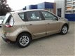 Renault Scénic - Scenic 1.2 TCe Limited - Cruise - Navi - Stoelverwarming - 1 - Thumbnail