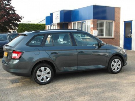 Skoda Fabia Combi - 1.2 TSI Style - Airco - Cruise - Verw. Stoelen - 1