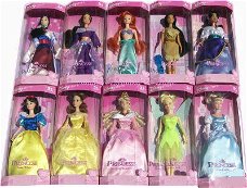 Disney Store Princess Barbie Set!