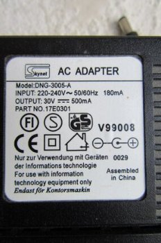 Skynet DNG-3005-A AC adapter 220-240V 50-60Hz 180mA 30V 500mA - P/N 17E0301 - 3