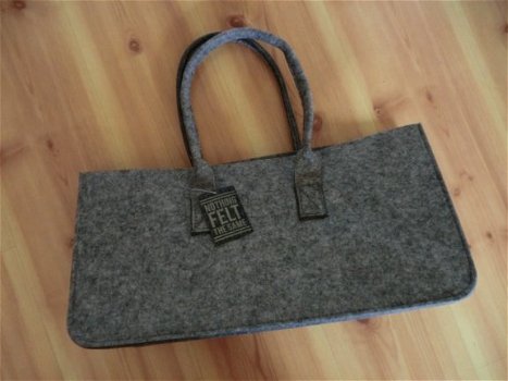 Cadeautip: Trendy grijs vilten magazine tas shopper - GLOEDNIEUW - 5