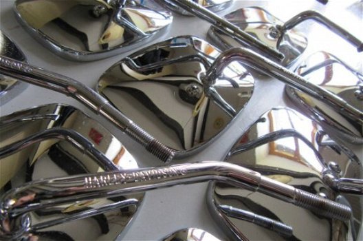 Original Harley Davidson spiegel RECHTS (arm 9,5 cm) - 2