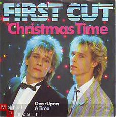 KERSTSINGLE * FIRST CUT * CHRISTMAS TIME * GERMANY 7"