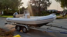 Zodiac Medline 500 uit 2018 met Yamaha F70 en trailer