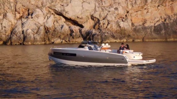 Invictus yacht Invictus 280 gt sportboot - 2