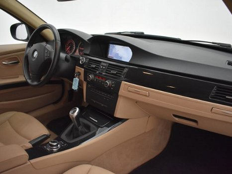 BMW 3-serie Touring - 316d 2.0 LEDER / NAVI GROOT / AIRCO-ECC / CRUISE CTR. / PRIVACY GLAS / PDC / L - 1