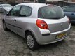 Renault Clio - 1.4-16V Expression BJ 31-06-2006-APK 19-NOV-2020 - 1 - Thumbnail