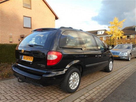 Chrysler Voyager - 2.8 CRD AUTOMAAT 7-PERSOONS/AIRCO/CRUISE-CONTROL/TREKHAAK - 1