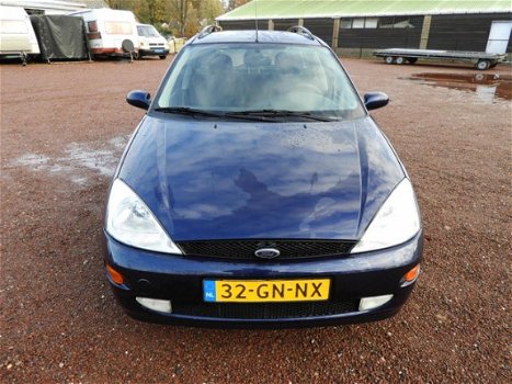 Ford Focus Wagon - 1.6-16V Collection Airco - 1