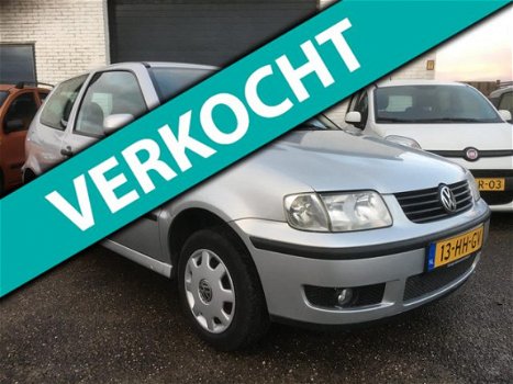 Volkswagen Polo - 1.4 Comfortline * met nieuwe apk - 1