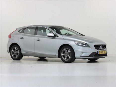 Volvo V40 - 2.0 D4 191 PK 6-Bak R-Design (BNS) - 1