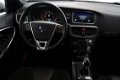 Volvo V40 - 2.0 D4 191 PK 6-Bak R-Design (BNS) - 1 - Thumbnail