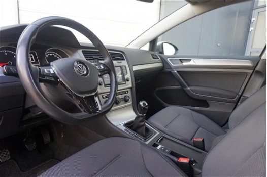 Volkswagen Golf - 1.6 TDI 81KW 5D - 1