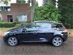 Renault Clio Estate - 1.5 dCi ECO Night&Day Pack intro / R link pack - 1 - Thumbnail