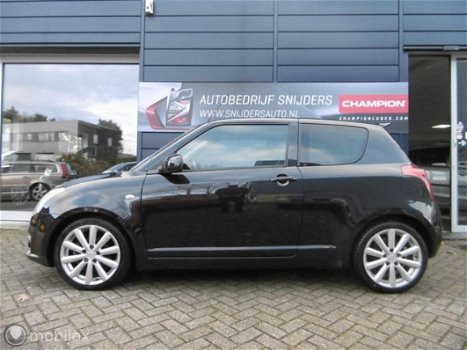 Suzuki Swift - 1.6 Sport in bijzonder nette staat - 1