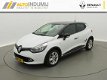 Renault Clio - 1.5 dCi ECO Limited / Lederen bekleding / Navigatie / Unieke auto / - 1 - Thumbnail