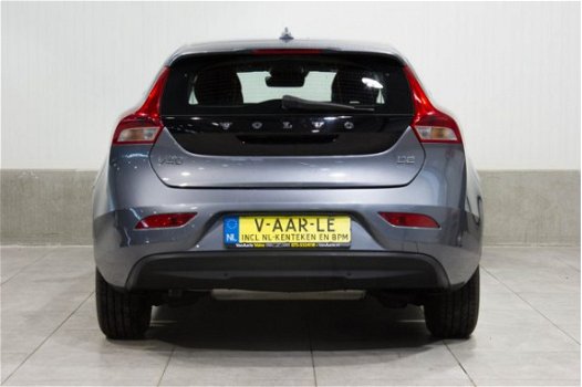 Volvo V40 - Euro6 2.0 D2 Aut. Navigatie CruiseControl ParkAssist 120pk - 1