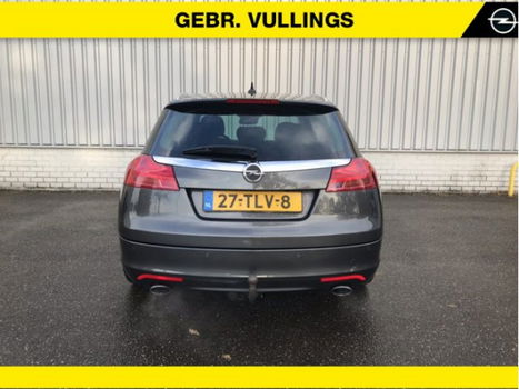 Opel Insignia Sports Tourer - 2.0 TURBO Cosmo Sporttourer 220 PK (Trekhaak - Navigatie - AGR-stoelen - 1