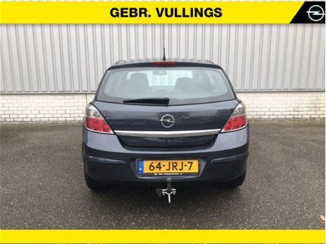 Opel Astra - 1.6 Edition (Trekhaak, Cruise, Airco) - 1