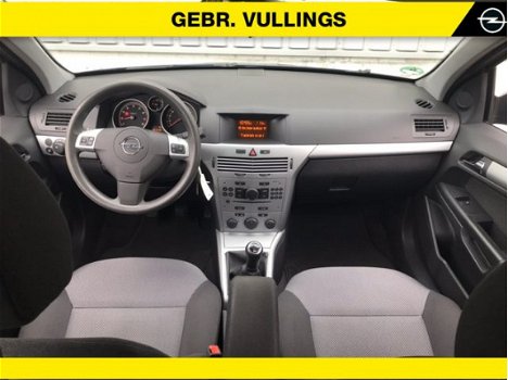 Opel Astra - 1.6 Edition (Trekhaak, Cruise, Airco) - 1