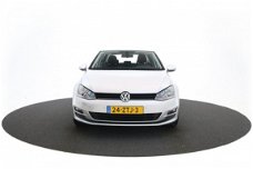 Volkswagen Golf - 1.2 TSI 85pk 5drs Trendline | Clima | PDC |
