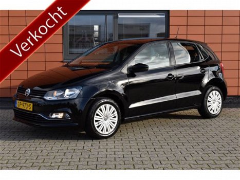 Volkswagen Polo - 1.2 TSI Comfortline Navi/Airco/Cruise - 1