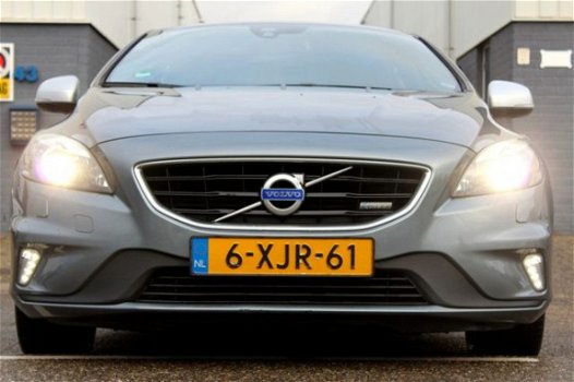 Volvo V40 - D4 190pk R-Design (B) + Harman Kardon + Xenon + Leder + Navi + 1 - 1