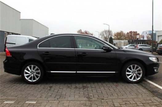 Volvo S80 - D4 180pk Autom. Summum + Xenon + Leder + Navi + S-Dak - 1