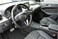 Mercedes-Benz B-klasse - 250 Prestige Automaat Panoramadak Xenon Navigatie Ecc - 1 - Thumbnail