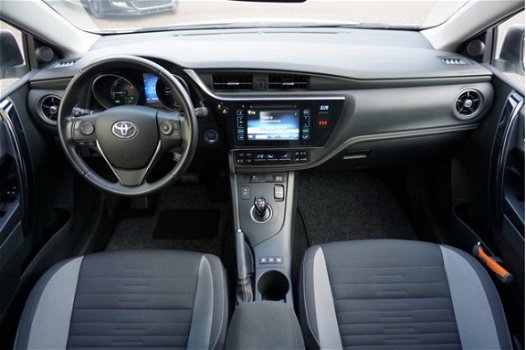 Toyota Auris Touring Sports - 1.8 Hybrid Aspiration Automaat - 1
