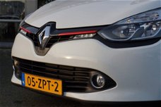 Renault Clio - TCE 90 ENERGY EXPRESSION / Navigatie / Cruise Control