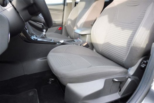 Ford Focus Wagon - 1.5 150pk EcoBoost Titanium Navi Pdc stoel/stuurverw - 1