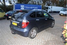 Honda FR-V - 2.2 CTDi Lifestyle Ecc Airco Cruise export prijs