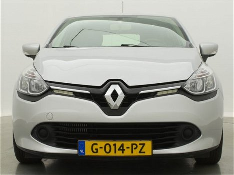 Renault Clio - TCe 90 Expression // Airco / Navi / Cruise Control / Bluetooth - 1