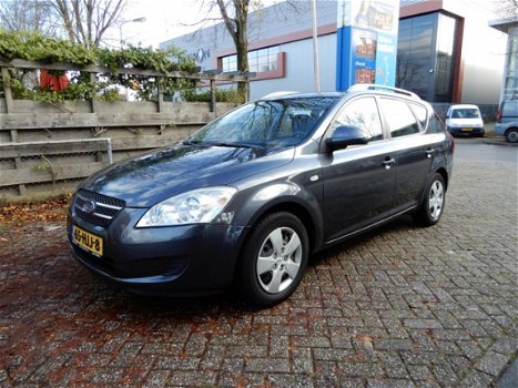 Kia Cee'd Sporty Wagon - 1.4 X-tra goed onderhoudende auto - 1