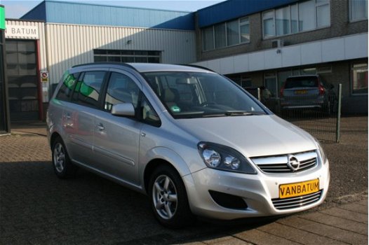 Opel Zafira Tourer - 1.8 Cosmo 7p. 7-persoons - 1