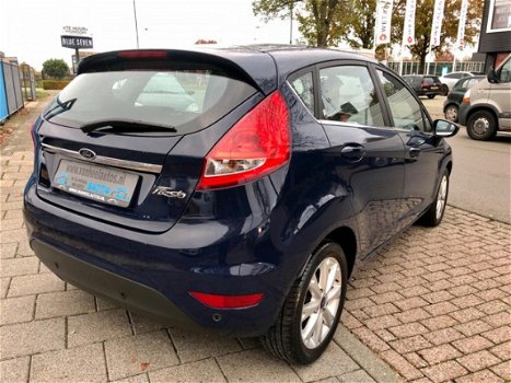 Ford Fiesta - 1.25 Ghia Clima Elek Pakket 5-Drs Lmv Pdc Apk 10-2020 - 1