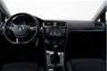 Volkswagen Golf - 1.6 TDI 110pk Business Edition R-Line + Achteruitrijcamera + Navigatie - 1 - Thumbnail