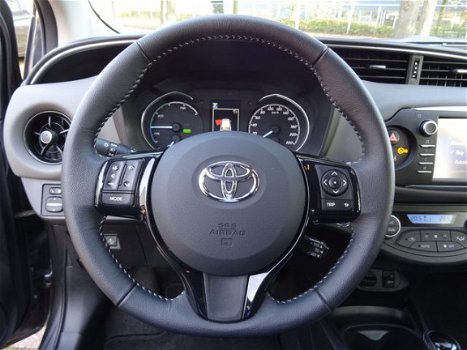 Toyota Yaris - 1.5 Hybrid Dynamic / Keyless Entry / Navigatie / DAB / Parkeercamera / Bluetooth / Li - 1