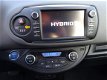 Toyota Yaris - 1.5 Hybrid Dynamic / Keyless Entry / Navigatie / DAB / Parkeercamera / Bluetooth / Li - 1 - Thumbnail