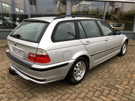 BMW 3-serie Touring - 318d Special Exe. Duitse brief Dealer auto A-Z - 1