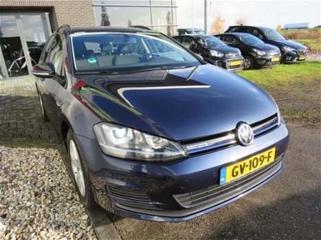 Volkswagen Golf Variant - 1.6 TDI Comfortline BlueMotion Xenon Stoelverw Navi Clima PDC Bluetooth Cr - 1