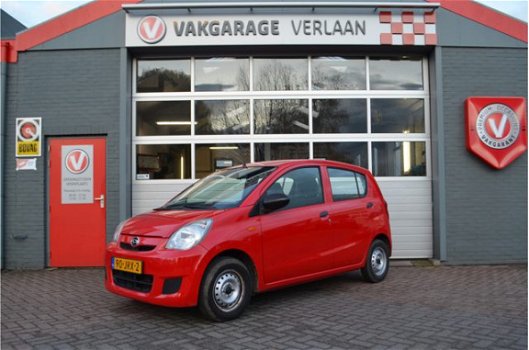 Daihatsu Cuore - 1.0 5 deurs...zeer zuinig en mooi - 1